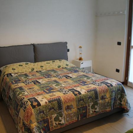 Casa Vacanze Da Riki Appartamento 1 Peschiera del Garda Bagian luar foto