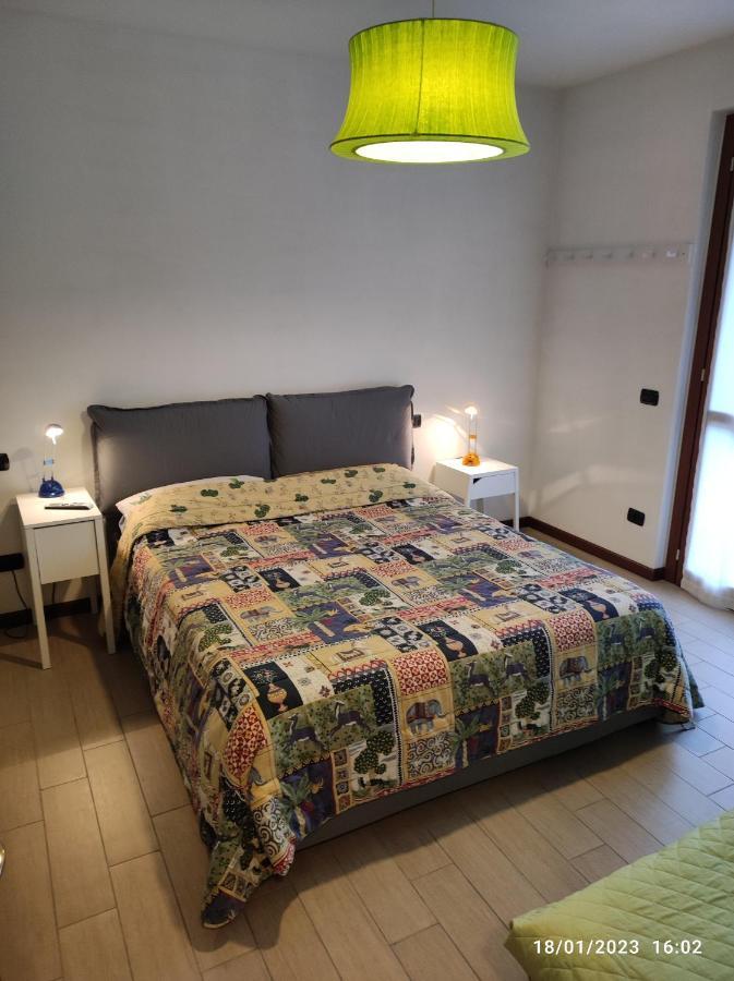 Casa Vacanze Da Riki Appartamento 1 Peschiera del Garda Bagian luar foto