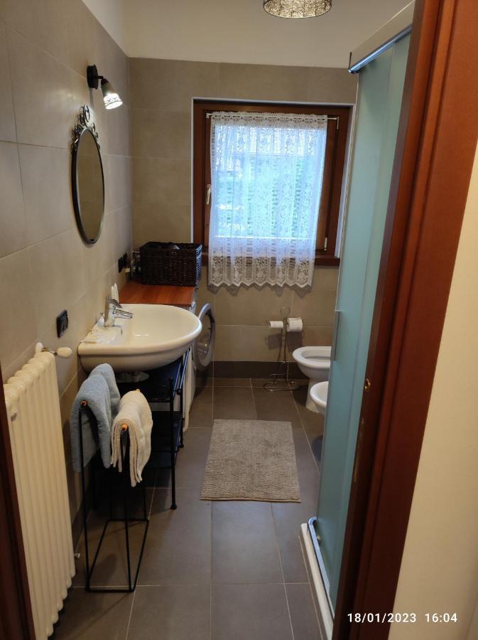 Casa Vacanze Da Riki Appartamento 1 Peschiera del Garda Bagian luar foto
